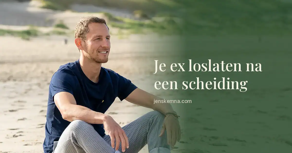 Je ex loslaten na een scheiding: Jens Kemna, lichaamsgerichte coach, op het strand