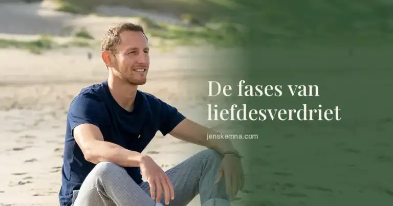 De fases van liefdesverdriet: Jens Kemna, lichaamsgerichte coach, op het strand