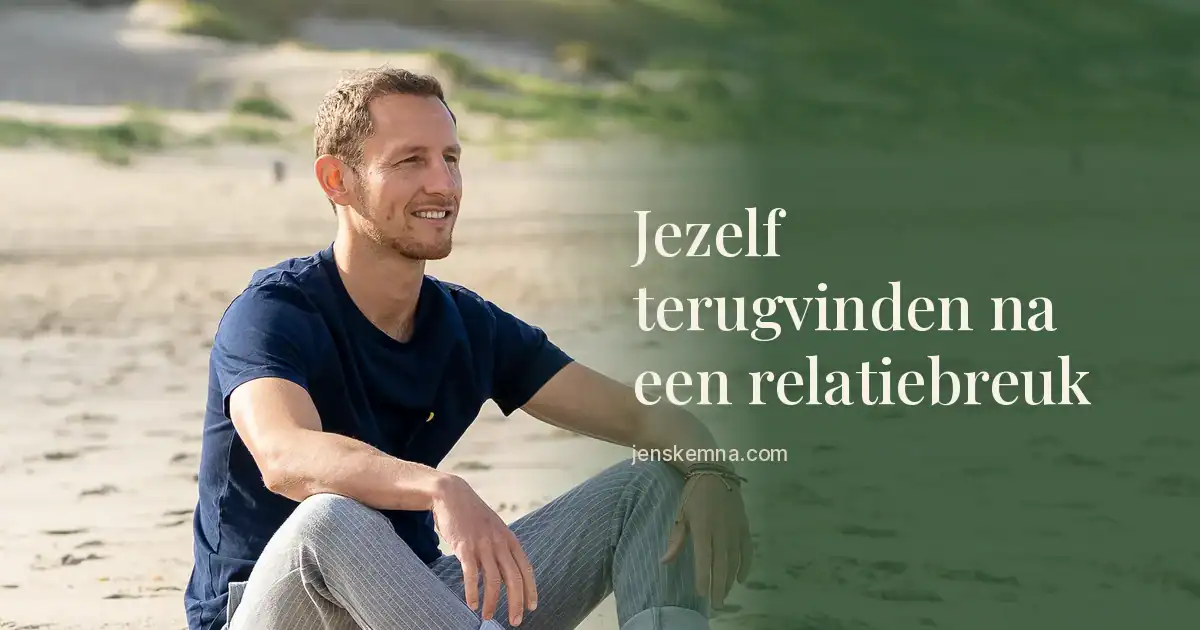 Jezelf terugvinden na een relatiebreuk: Jens Kemna, lichaamsgerichte coach, op het strand